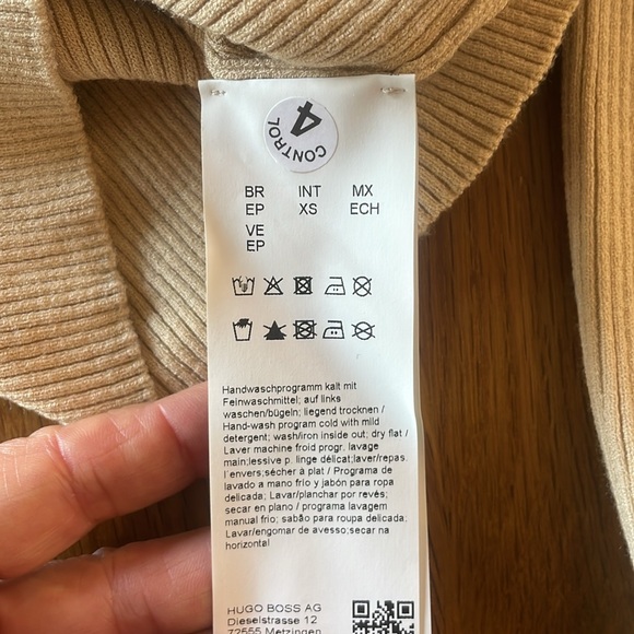 Hugo Boss | Faldesta V-neck Top - Picture 5 of 6